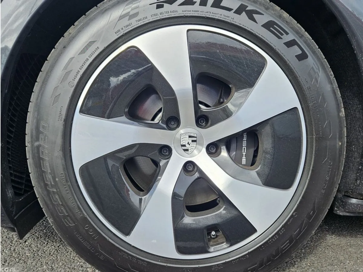 Porsche Cayenne SUV, Electric, 2026, Grey