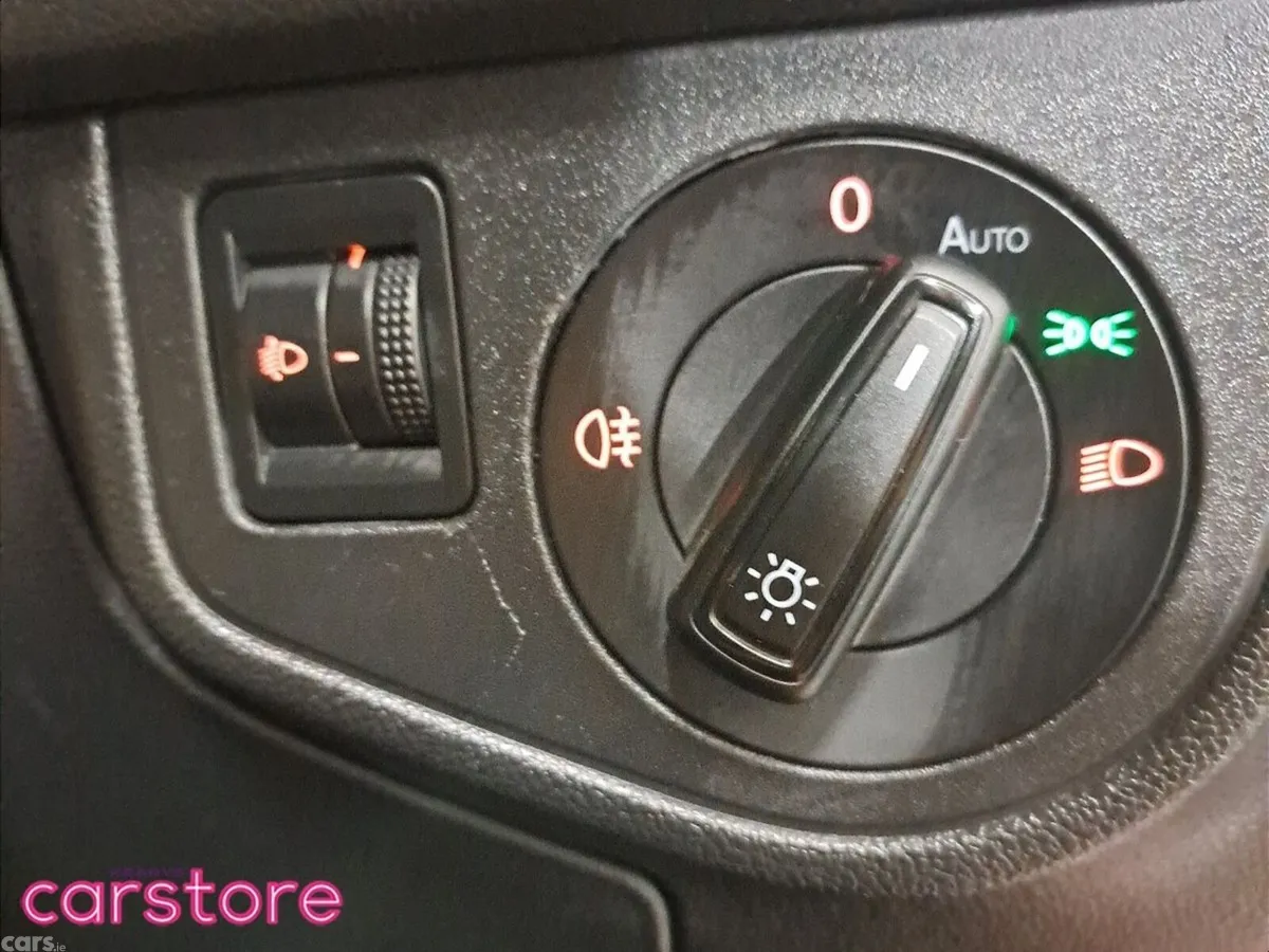 Volkswagen Polo Hatchback, Petrol, 2019, Orange