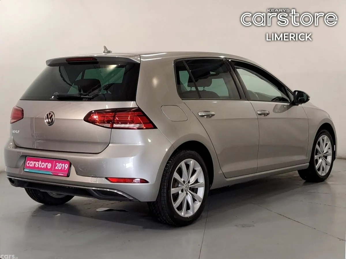 Volkswagen Golf Hatchback, Petrol, 2019, Silver