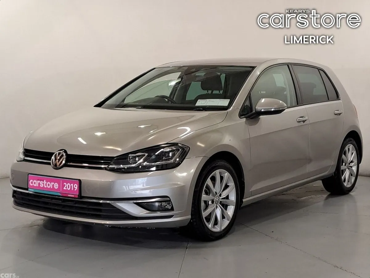 Volkswagen Golf Hatchback, Petrol, 2019, Silver