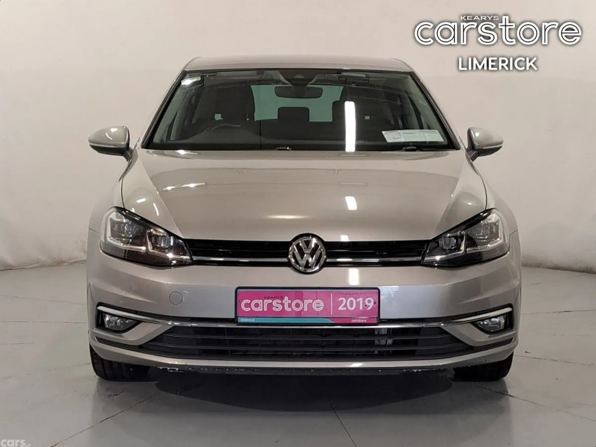 Volkswagen Golf Hatchback, Petrol, 2019, Silver