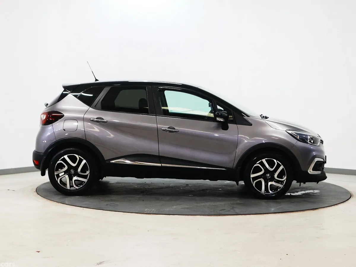 Renault Captur Hatchback, Diesel, 2019, Grey