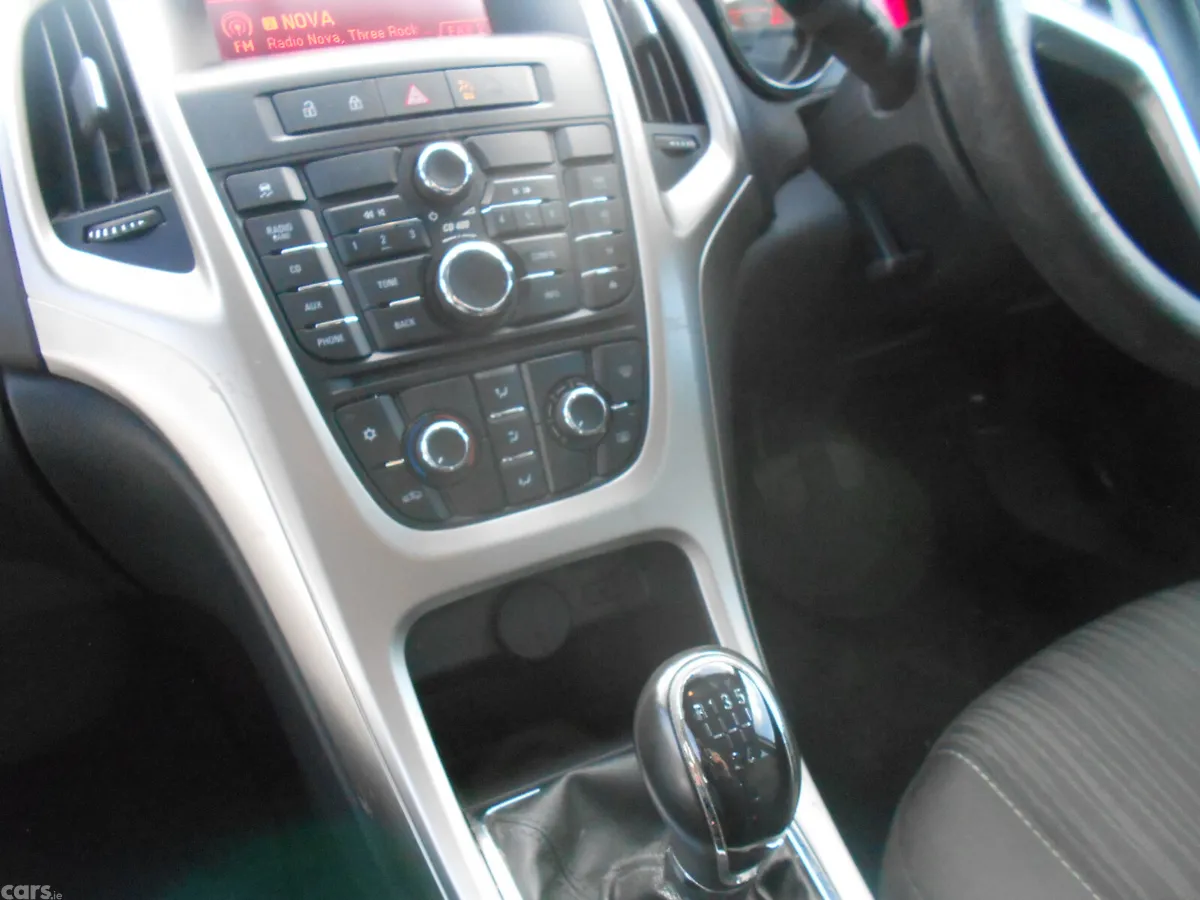 Opel Astra Hatchback, Diesel, 2011, Blue