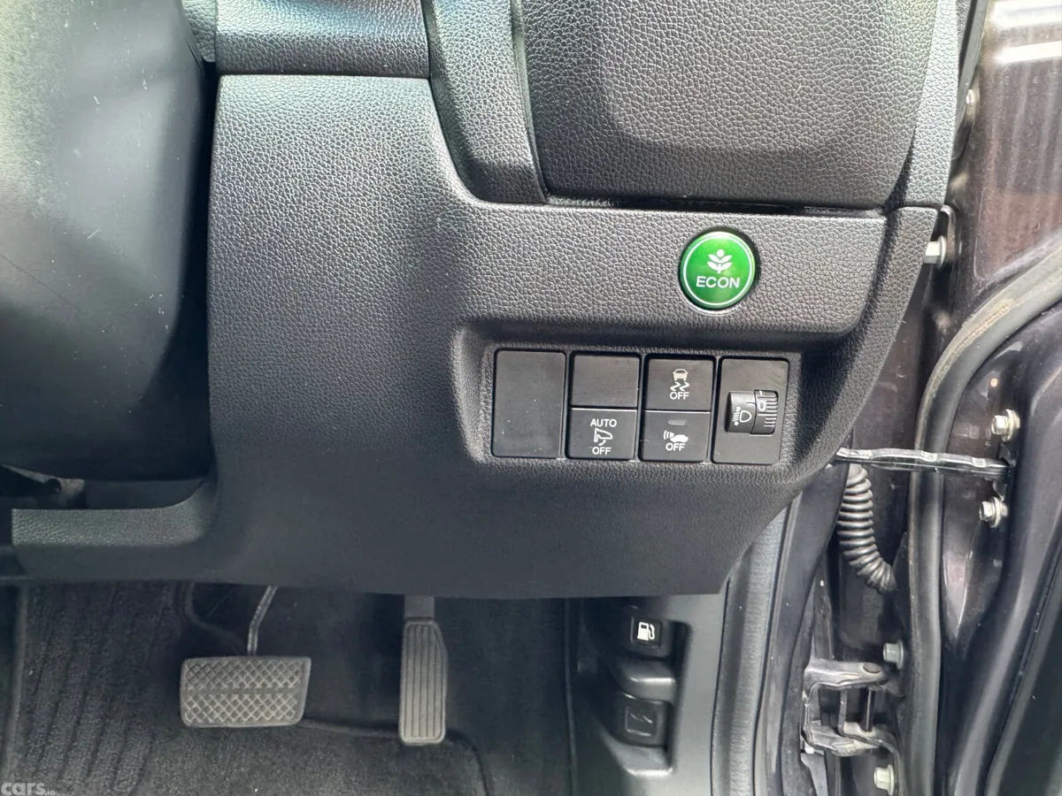 Honda Jazz Hatchback, Petrol Hybrid, 2015, Grey