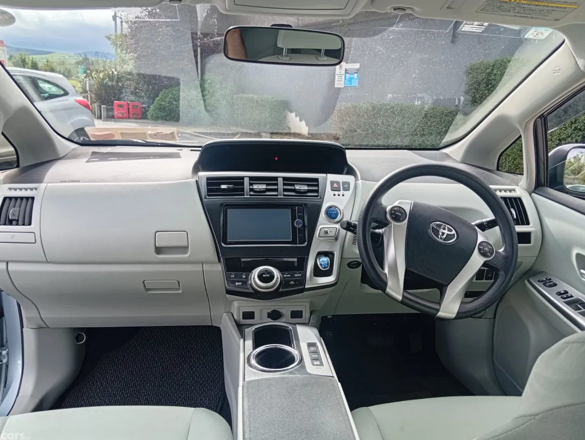 Toyota Prius MPV, Petrol Hybrid, 2013, Blue