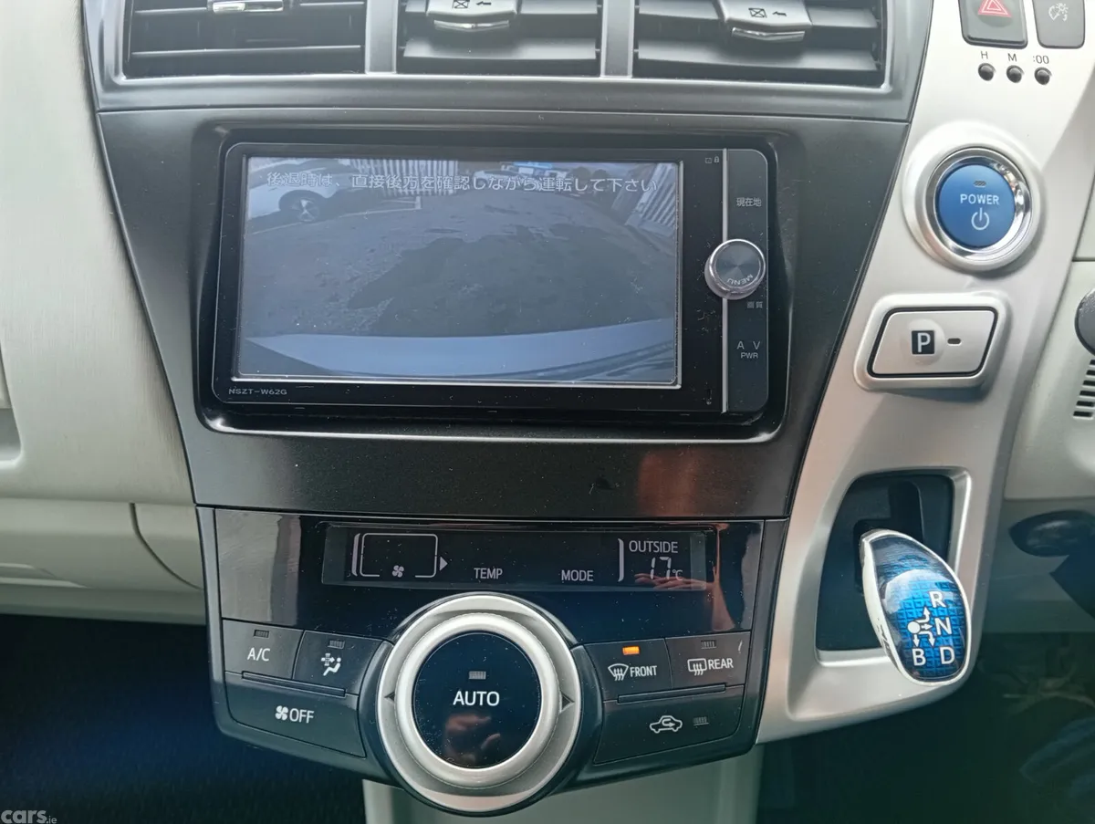 Toyota Prius MPV, Petrol Hybrid, 2013, Blue