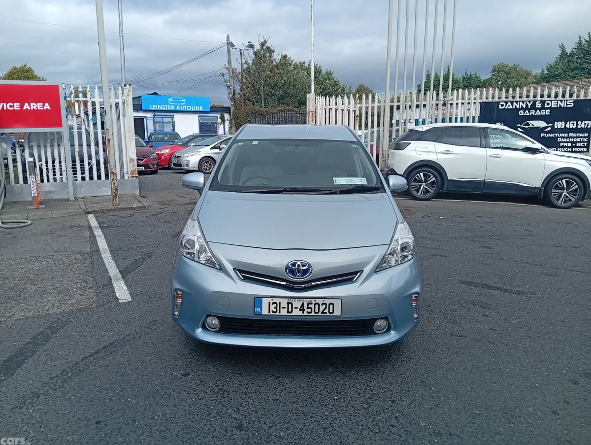 Toyota Prius MPV, Petrol Hybrid, 2013, Blue