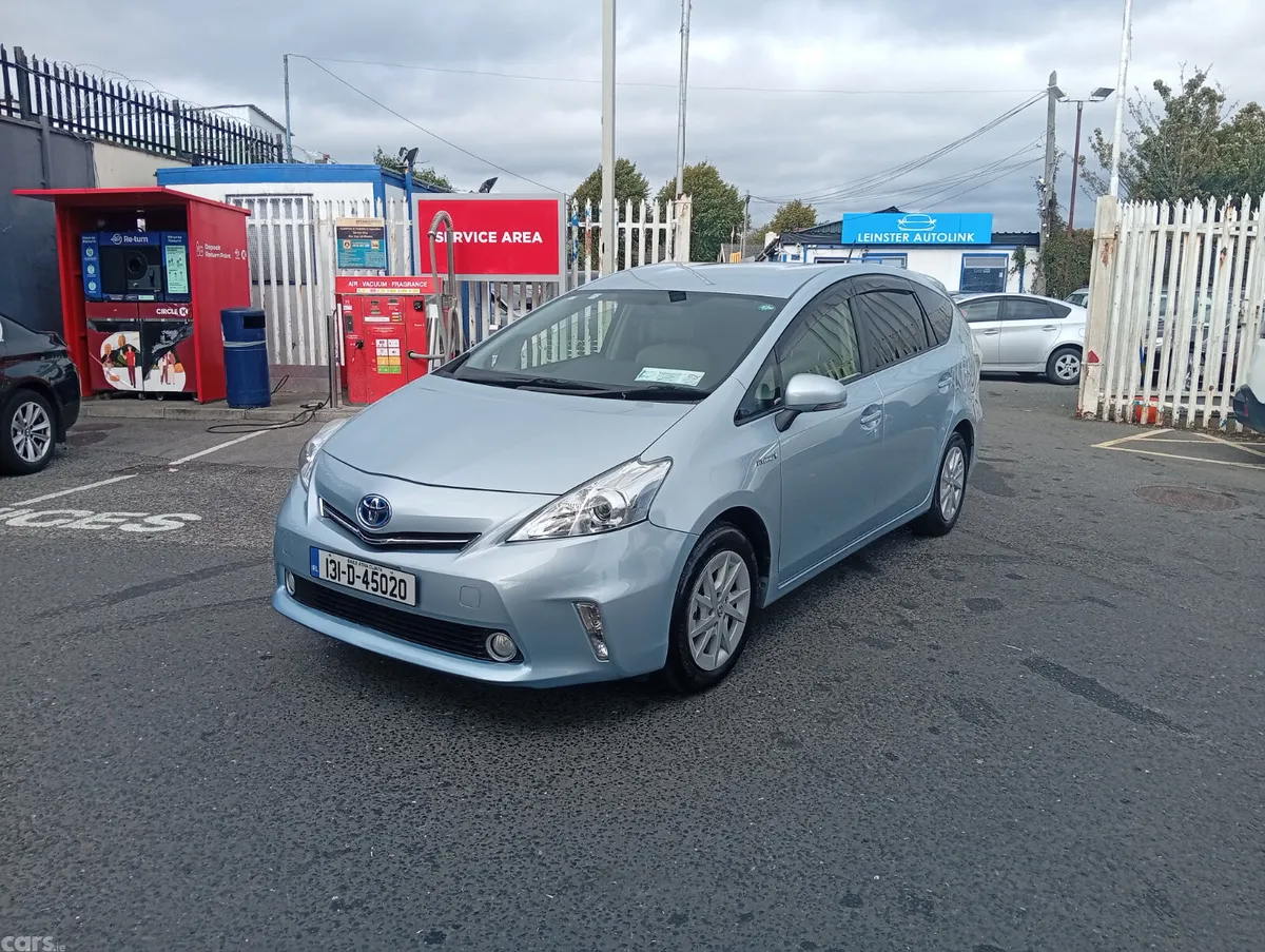 Toyota Prius MPV, Petrol Hybrid, 2013, Blue