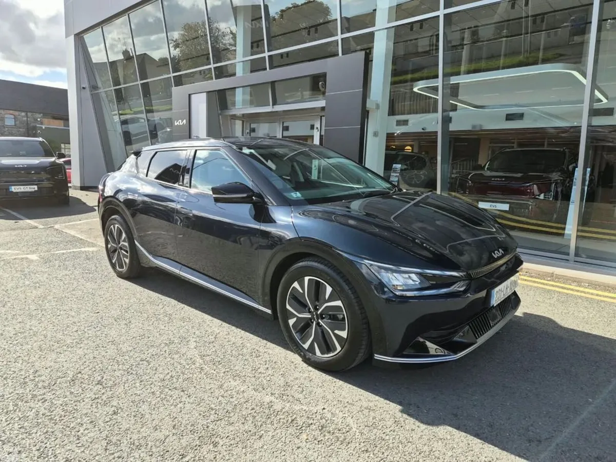 Kia EV6 MPV, Electric, 2023, Blue