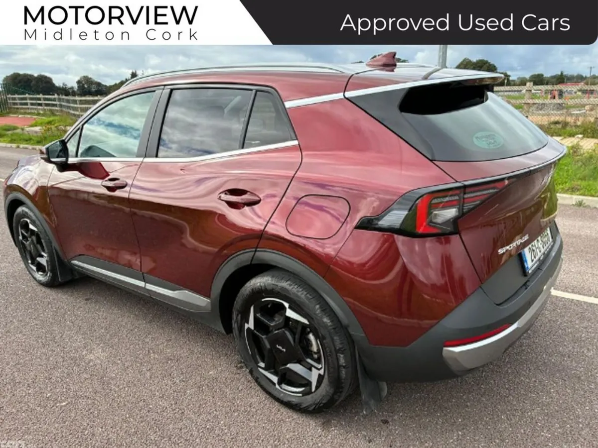 Kia Sportage SUV, Diesel Hybrid, 2026, Red