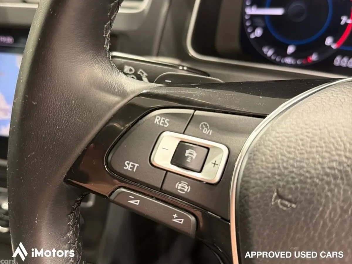 Volkswagen Golf Hatchback, Petrol, 2019, White