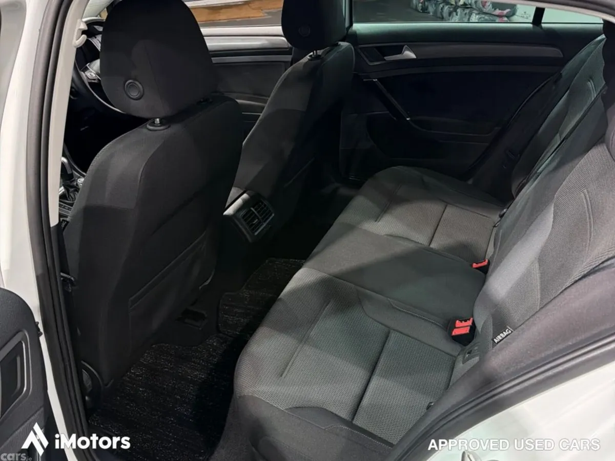 Volkswagen Golf Hatchback, Petrol, 2019, White