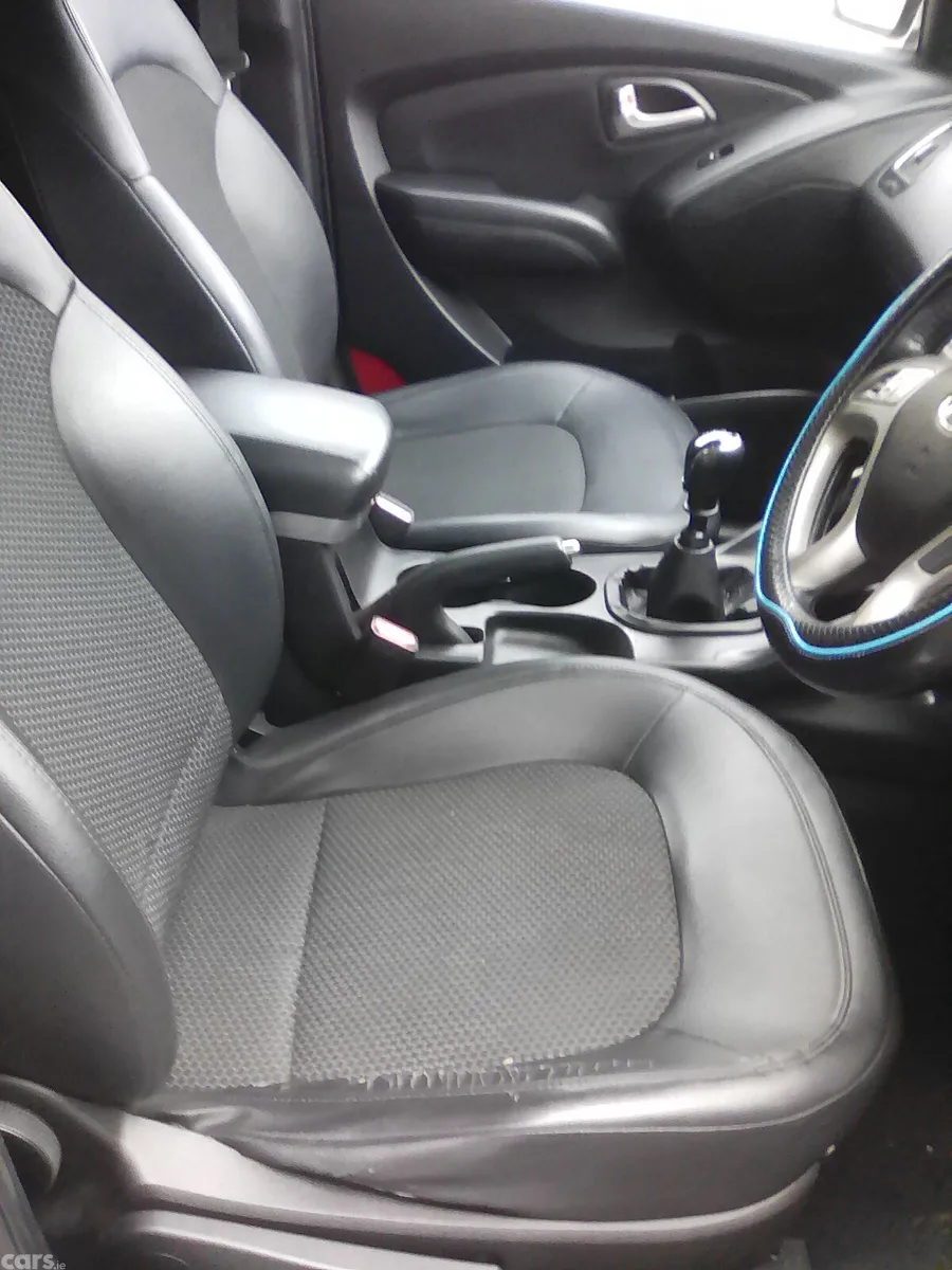 Hyundai ix35 SUV, Diesel, 2013, Silver