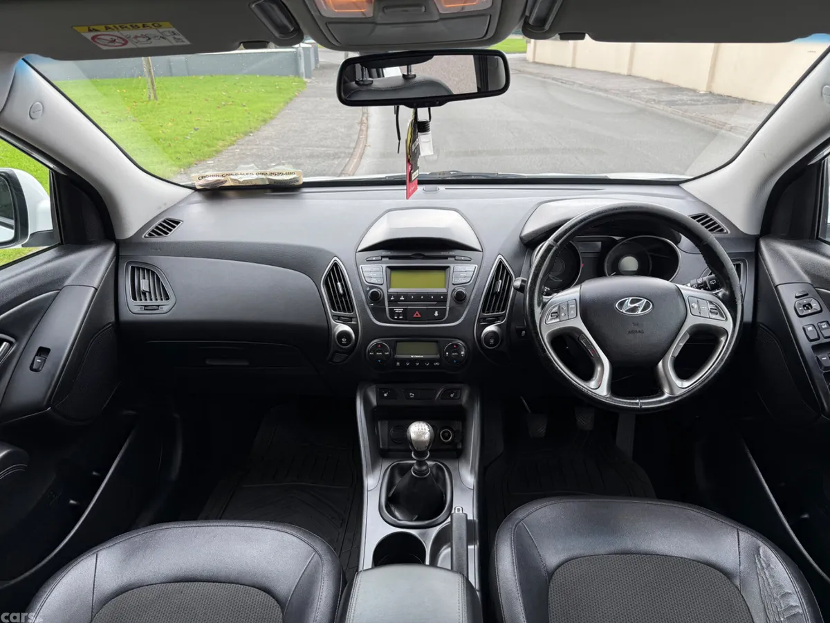 Hyundai ix35 SUV, Diesel, 2015, White