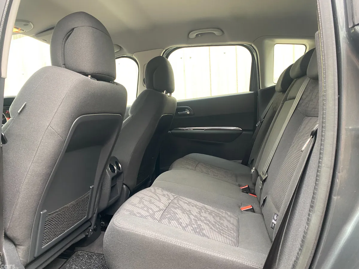 Peugeot 3008 MPV, Diesel, 2012, Grey