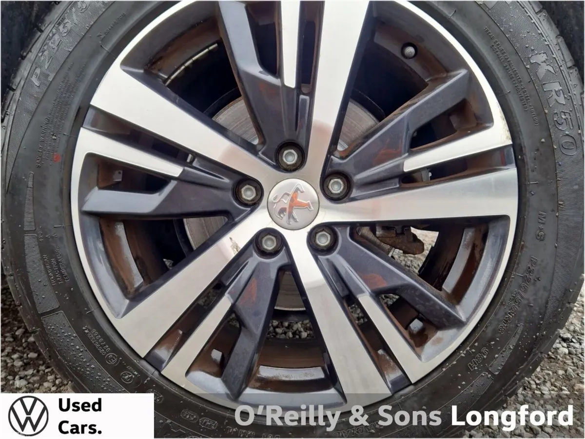 Peugeot 5008 MPV, Diesel, 2020, Grey