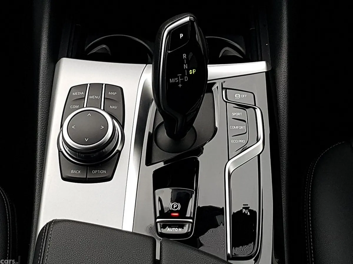 BMW 5-Series Saloon, Diesel, 2022, Blue