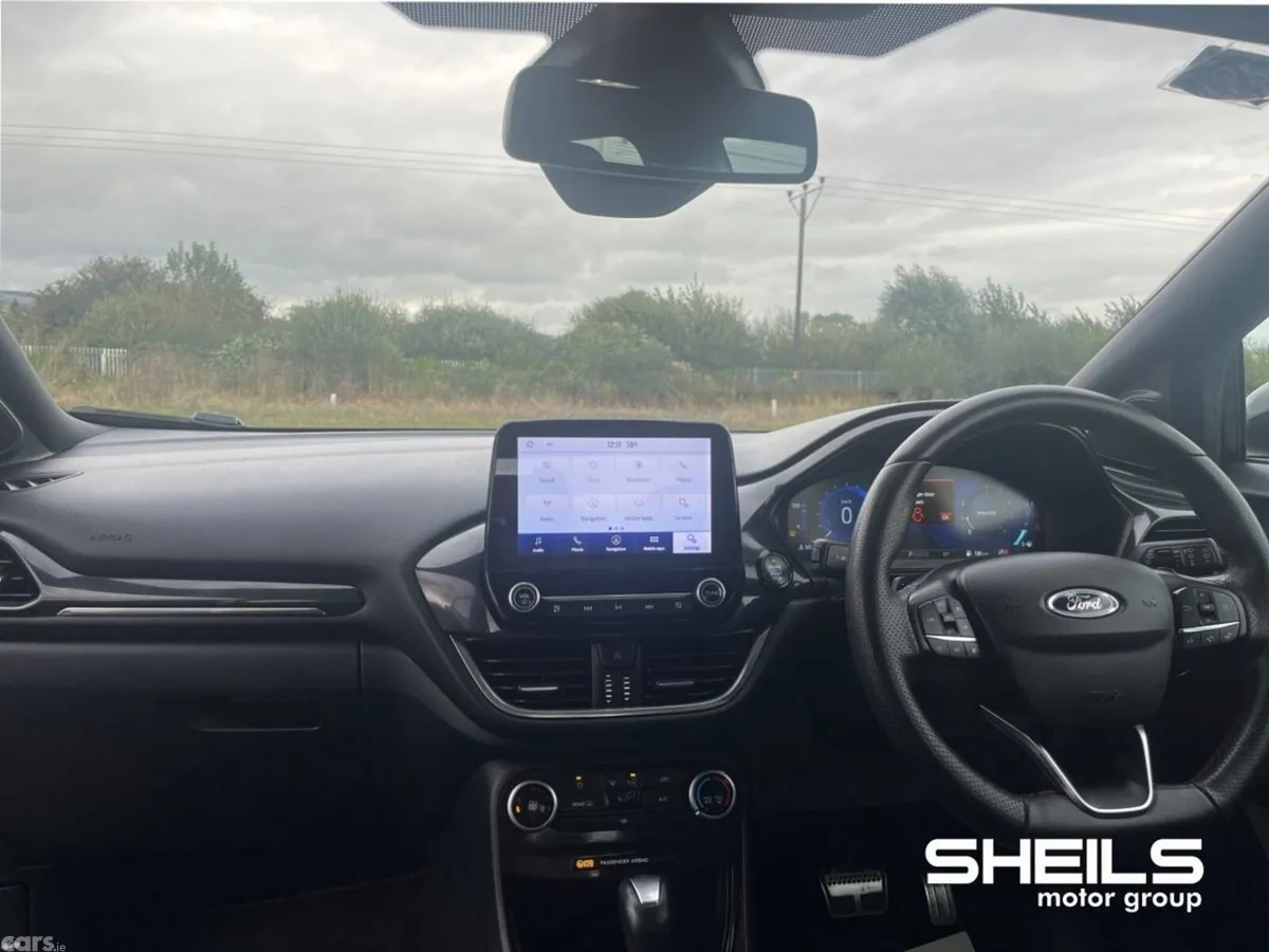 Ford Puma MPV, Petrol, 2021, Black