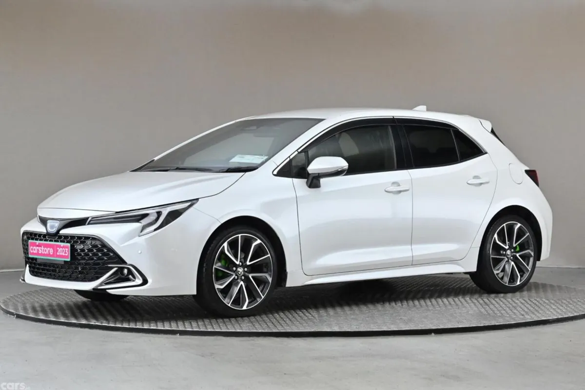Toyota Corolla Hatchback, Petrol Hybrid, 2023, White