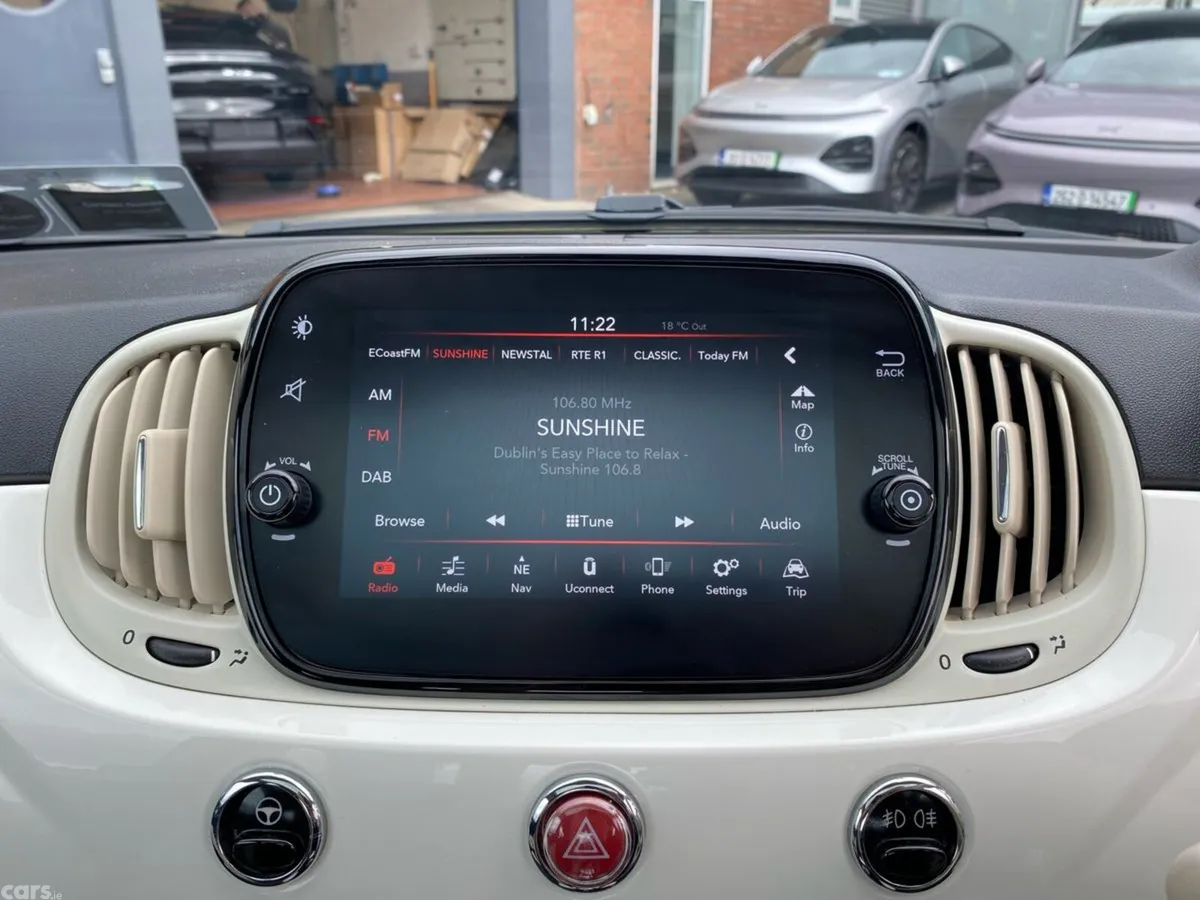Fiat 500 Hatchback, Petrol, 2021, White