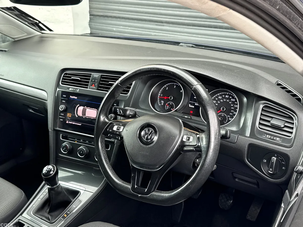 Volkswagen Golf Hatchback, Diesel, 2017, Blue