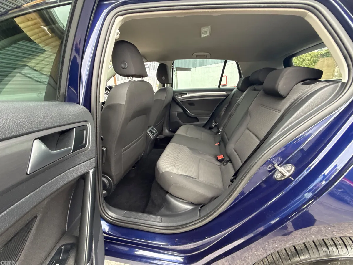 Volkswagen Golf Hatchback, Diesel, 2017, Blue