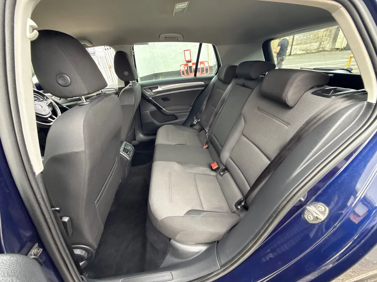 Volkswagen Golf Hatchback, Diesel, 2017, Blue