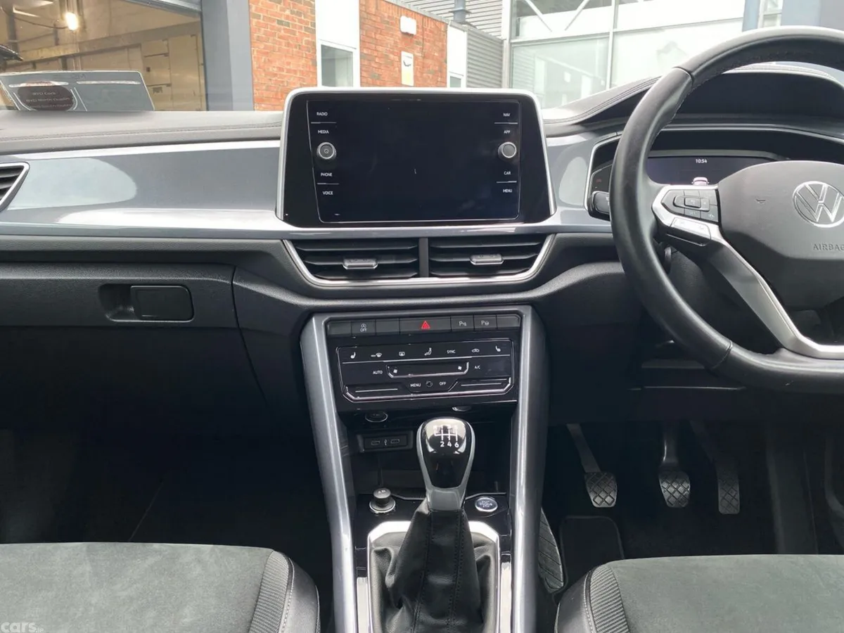 Volkswagen T-Roc SUV, Petrol, 2022, Grey