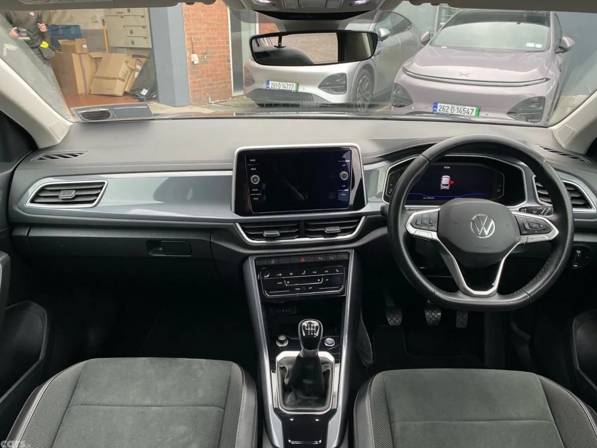Volkswagen T-Roc SUV, Petrol, 2022, Grey