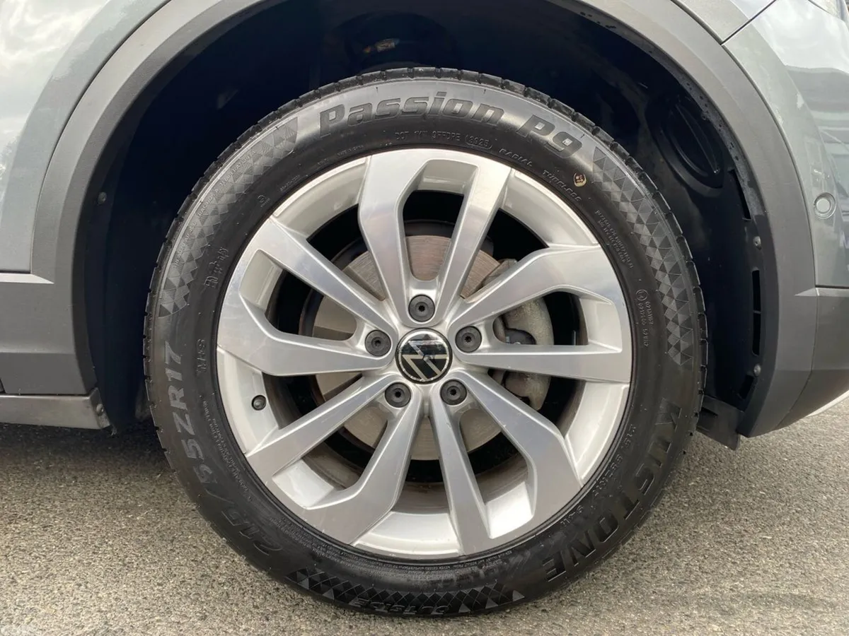 Volkswagen T-Roc SUV, Petrol, 2022, Grey