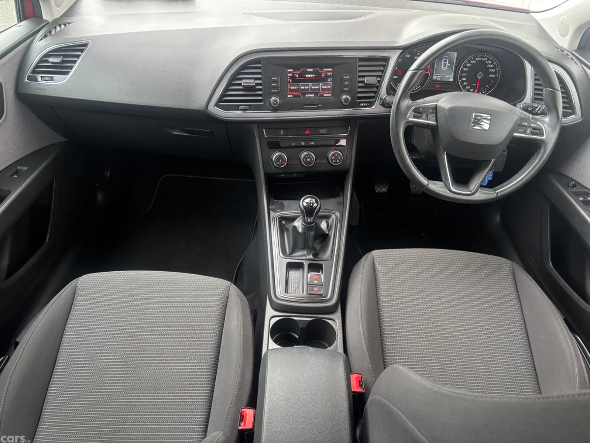 SEAT Leon Estate, Petrol, 2020, Red