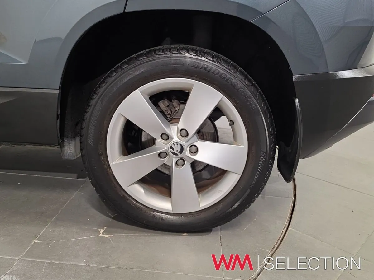 Skoda Karoq Estate, Petrol, 2018, Grey