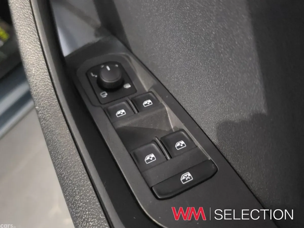 Skoda Karoq Estate, Petrol, 2018, Grey