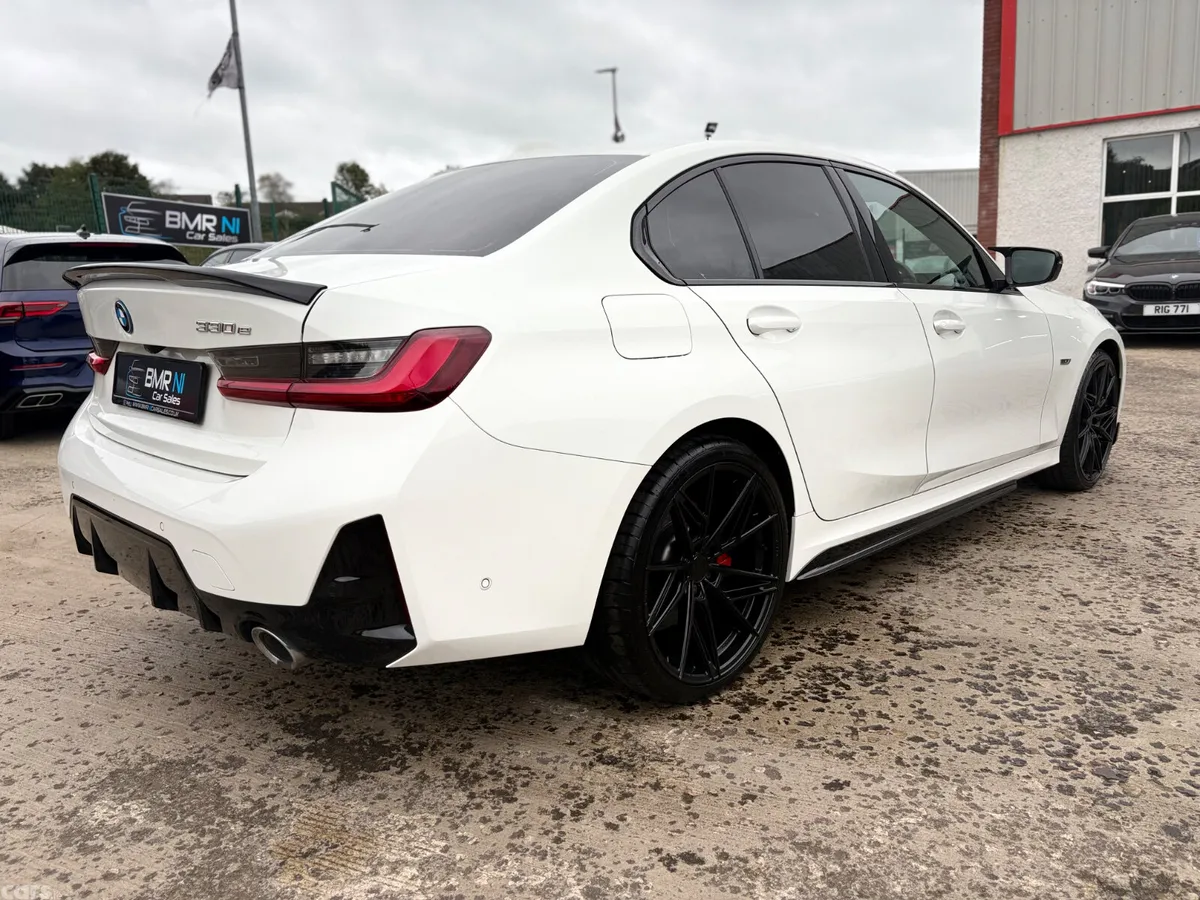 BMW 3-Series Saloon, Petrol Hybrid, 2023, White