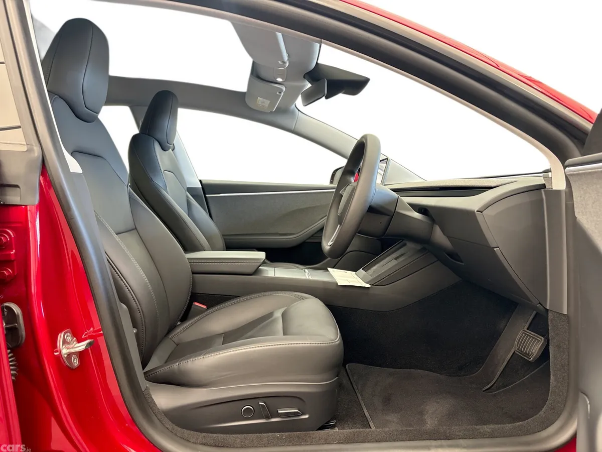 Tesla Model 3 Saloon, Electric, 2024, Red