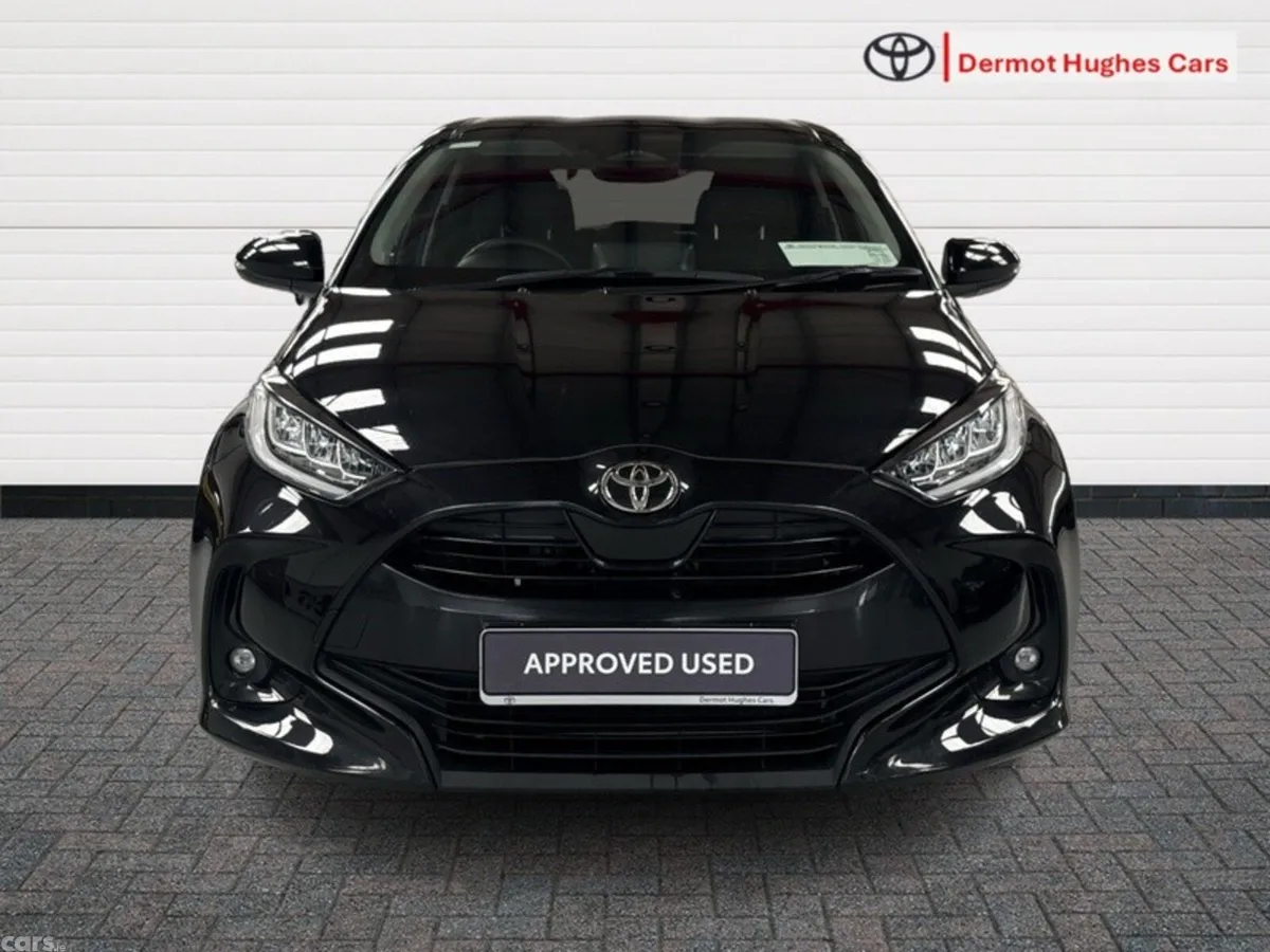 Toyota Yaris Hatchback, Petrol Hybrid, 2026, Black