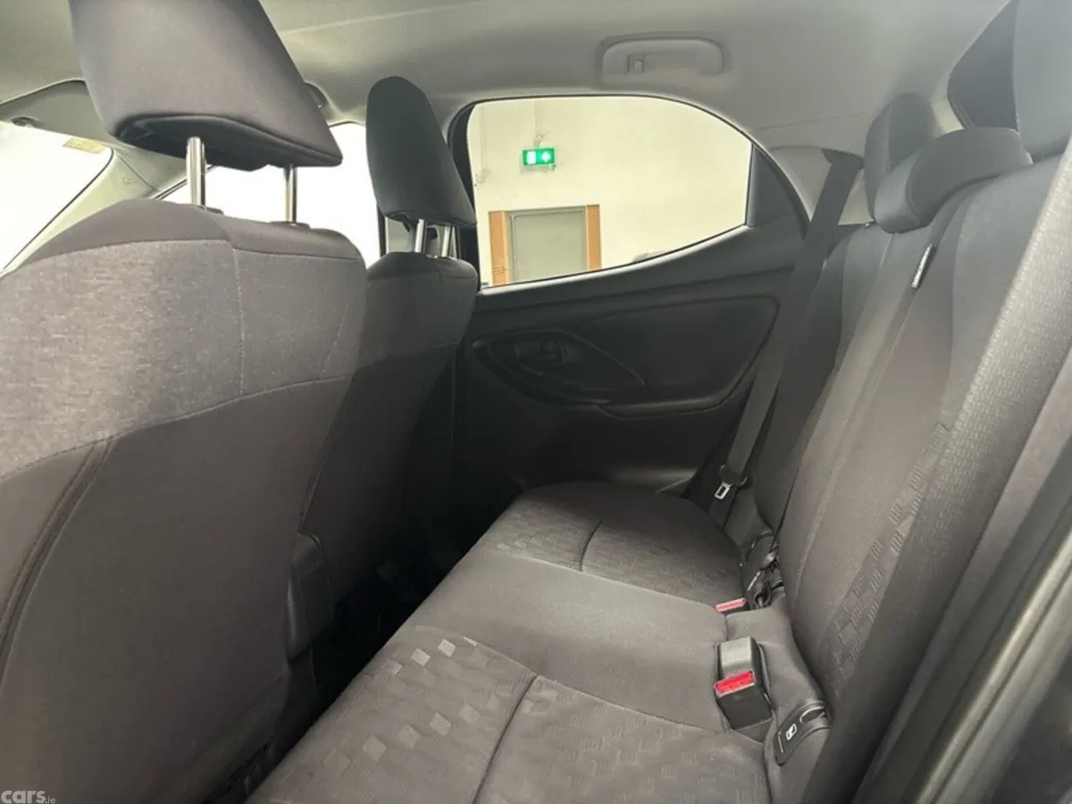 Toyota Yaris Hatchback, Petrol Hybrid, 2026, Black