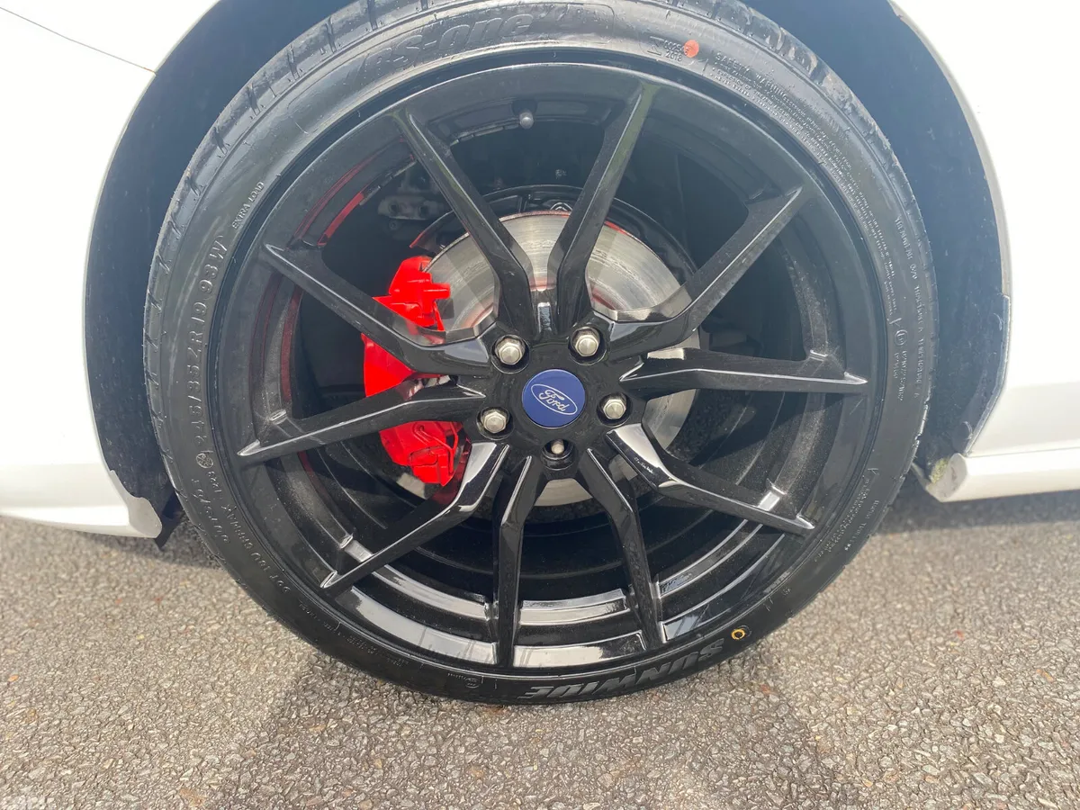 Ford Focus Hatchback, Diesel, 2019, White