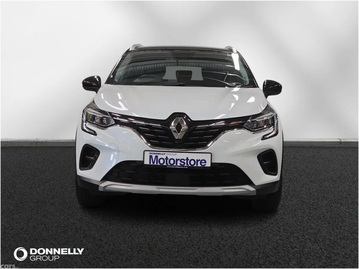Renault Captur Hatchback, Petrol Hybrid, 2023, White