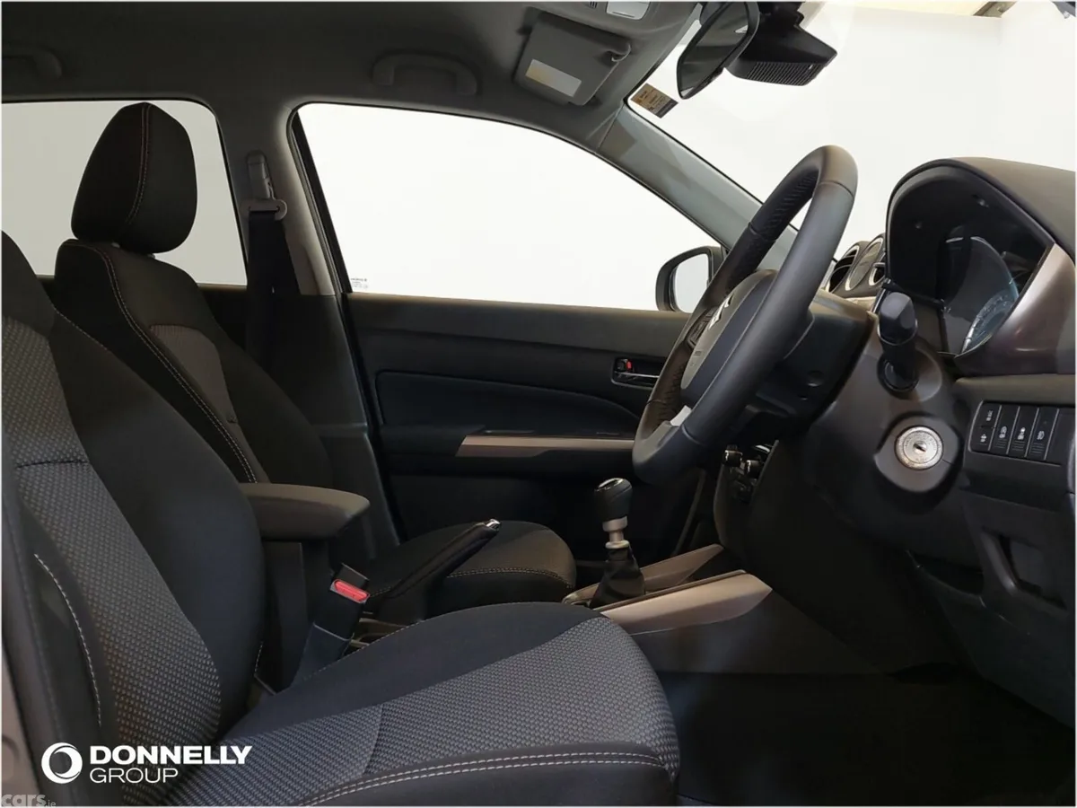 Suzuki Vitara SUV, Petrol, 2024, Grey