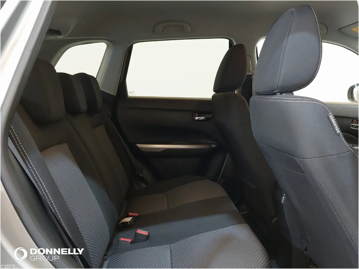 Suzuki Vitara SUV, Petrol, 2024, Grey