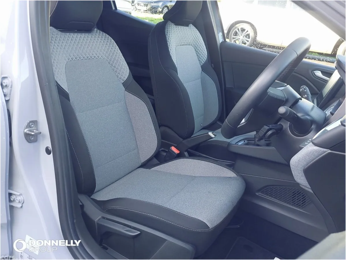 Renault Clio Hatchback, Petrol, 2024, Grey