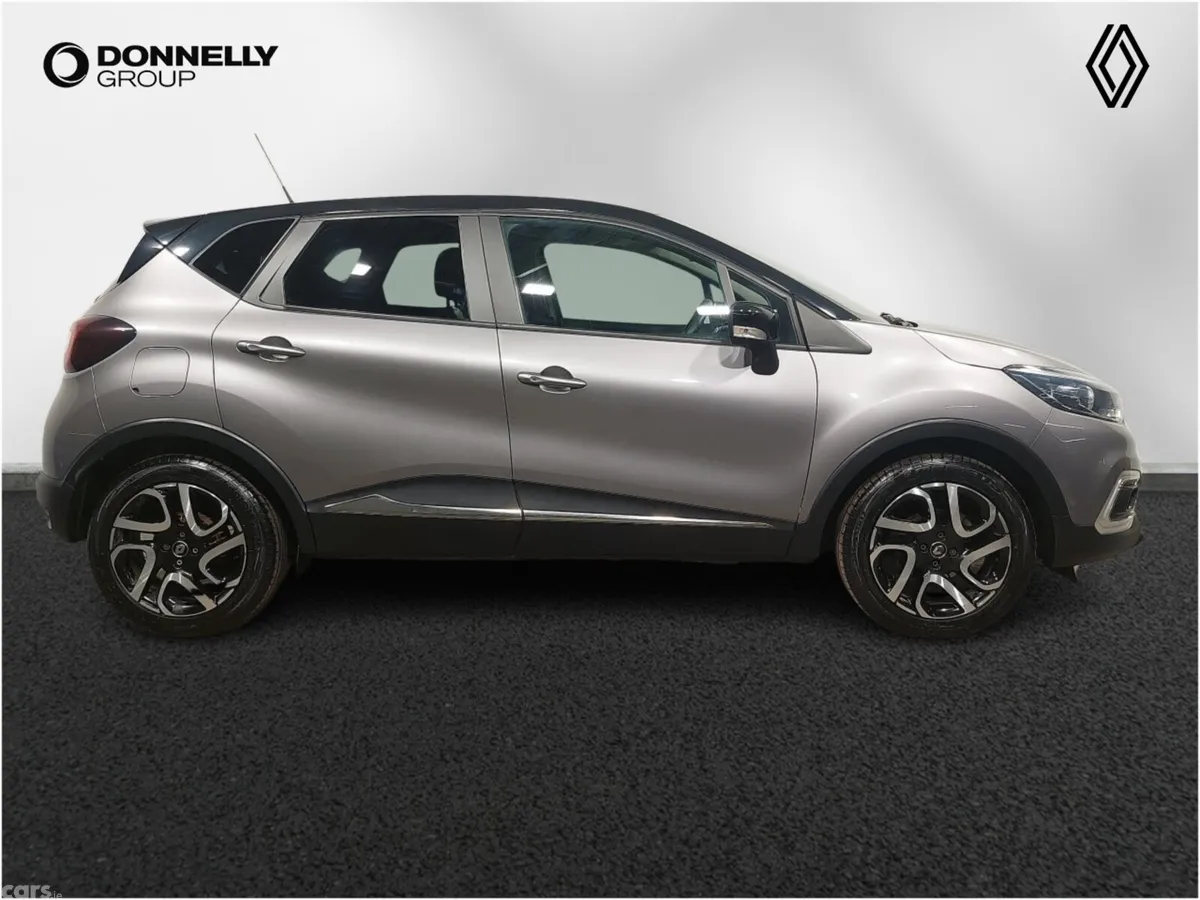 Renault Captur Hatchback, Petrol, 2020, Grey