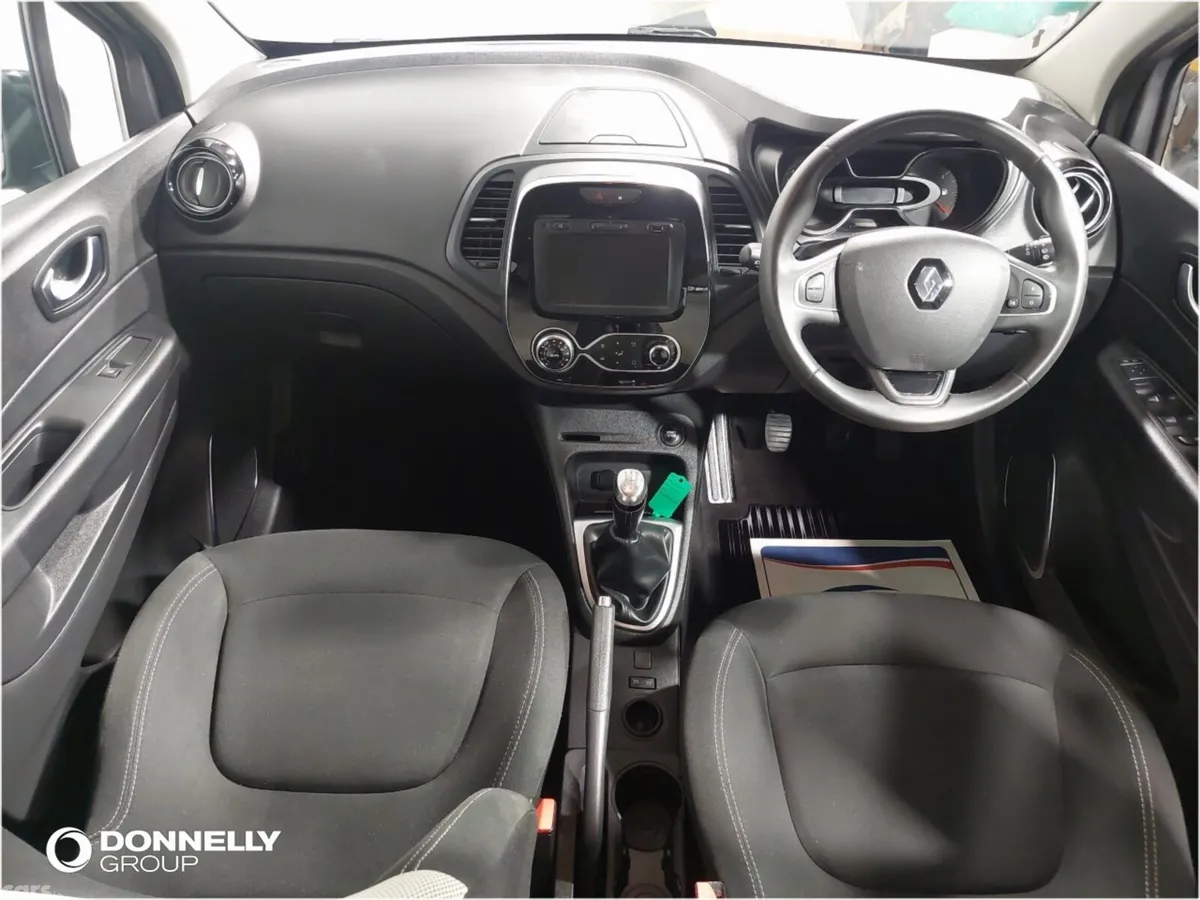 Renault Captur Hatchback, Petrol, 2020, Grey