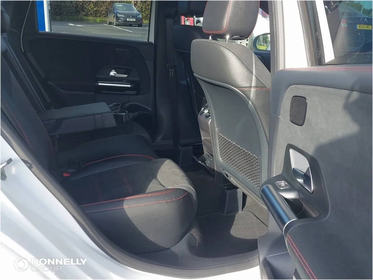 Mercedes-Benz B-Class Hatchback, Diesel, 2020, White