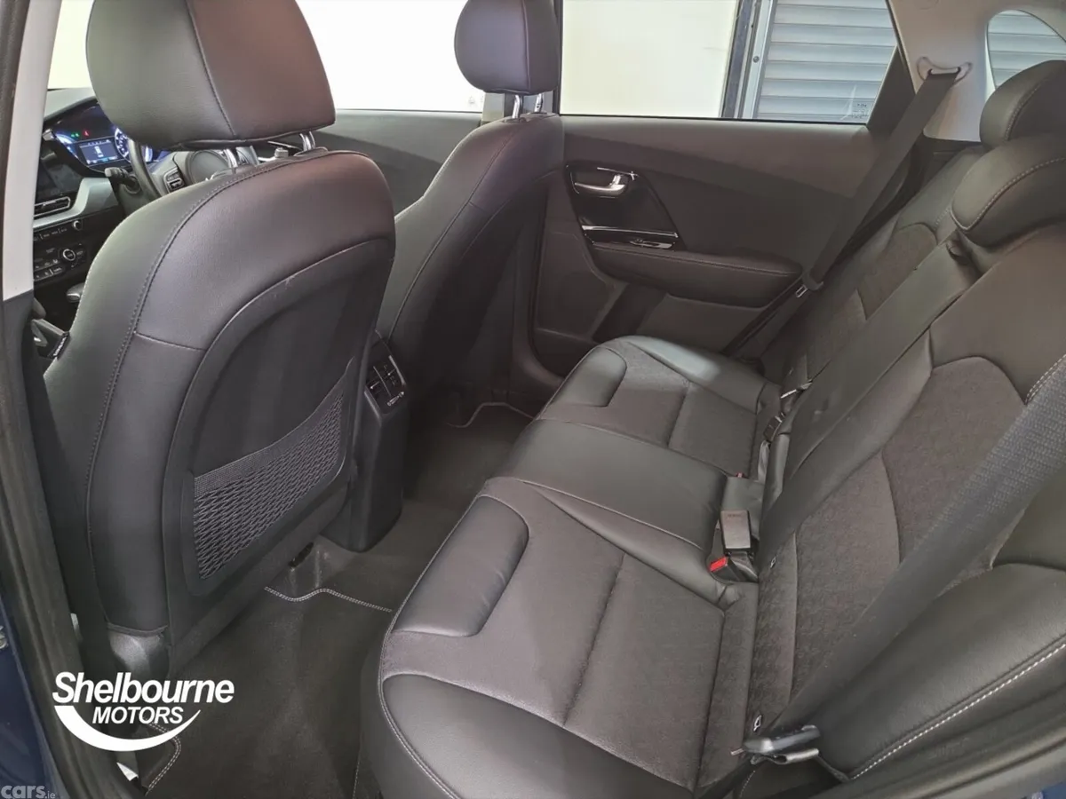 Kia Niro Estate, Petrol Hybrid, 2022, Blue