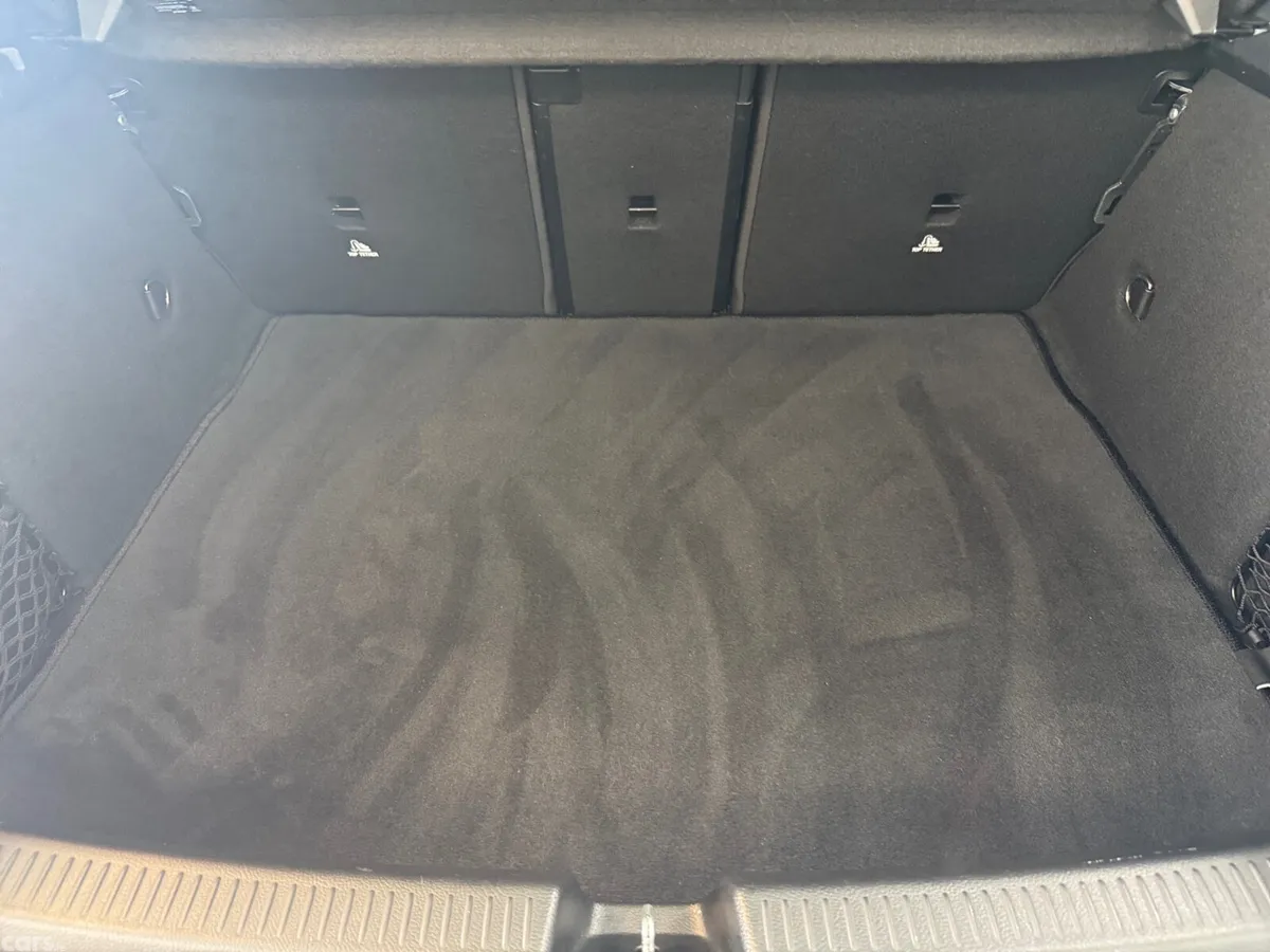 Mercedes-Benz A-Class Hatchback, Diesel, 2019, White