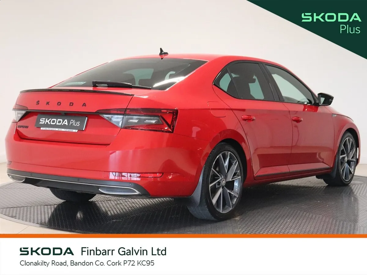 Skoda Superb Saloon, Diesel, 2024, Red