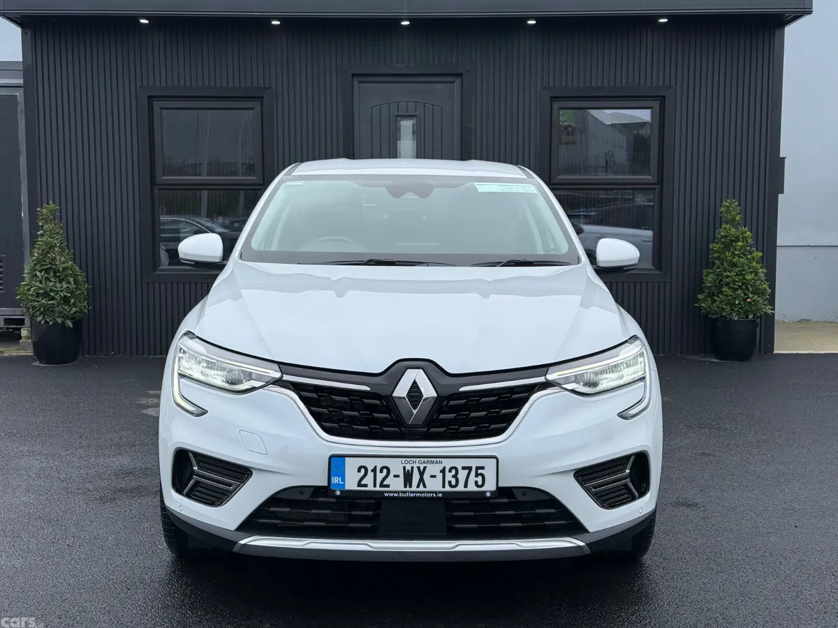 Renault Arkana Hatchback, Petrol, 2021, White