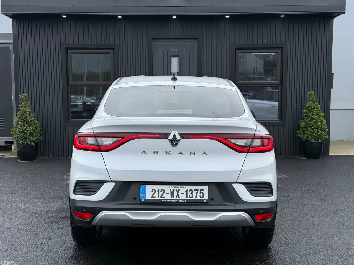 Renault Arkana Hatchback, Petrol, 2021, White